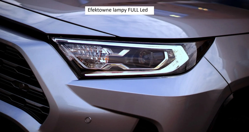Toyota RAV4 cena 149700 przebieg: 63000, rok produkcji 2020 z Warszawa małe 781